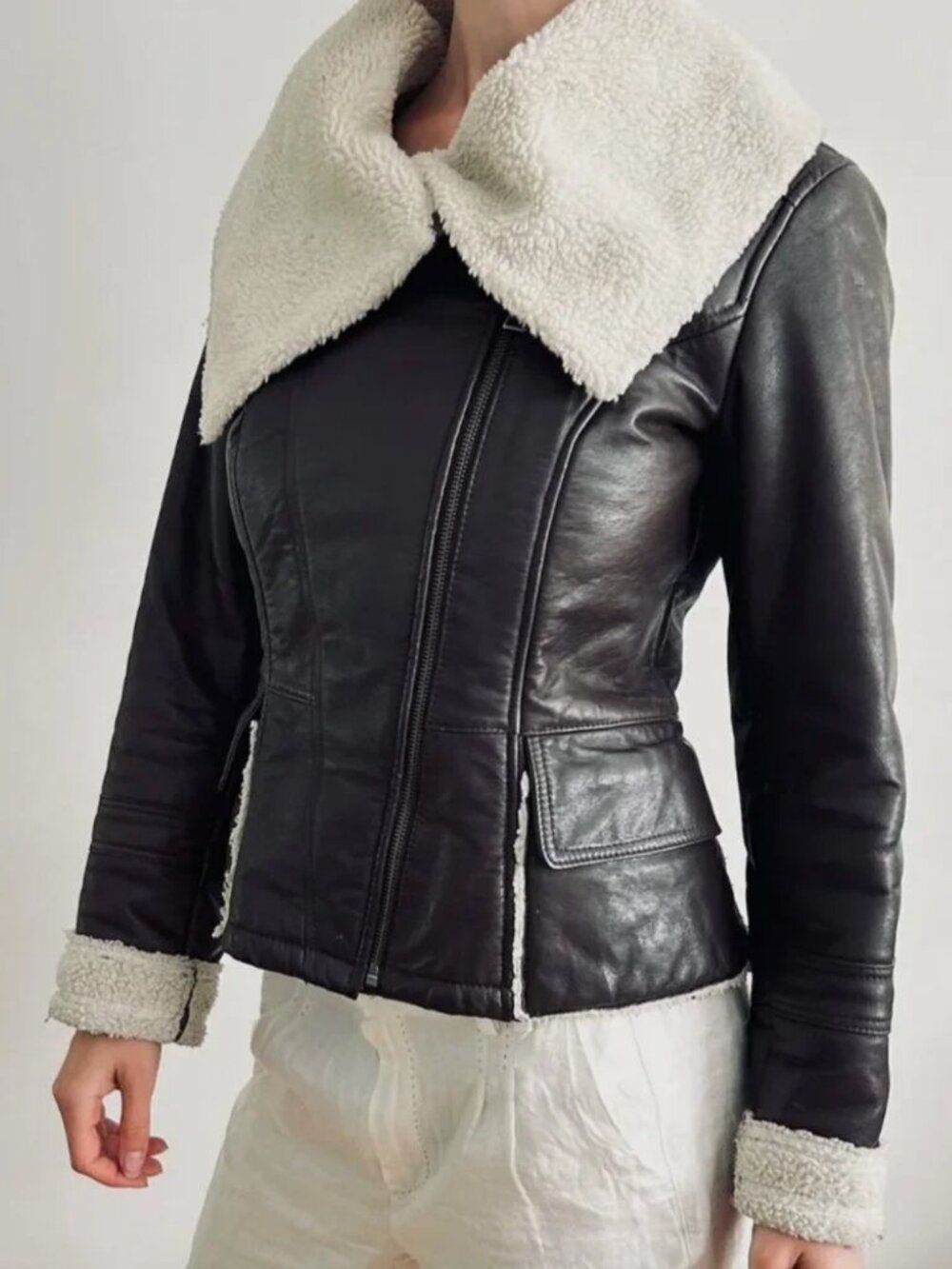 Danier Leather Bomber Jacket Brown Aviator Genuine Leather Shearling Collar